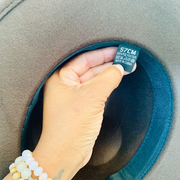 🎀 Brown Medium Brim Fedora Hat - Picture 3 of 3